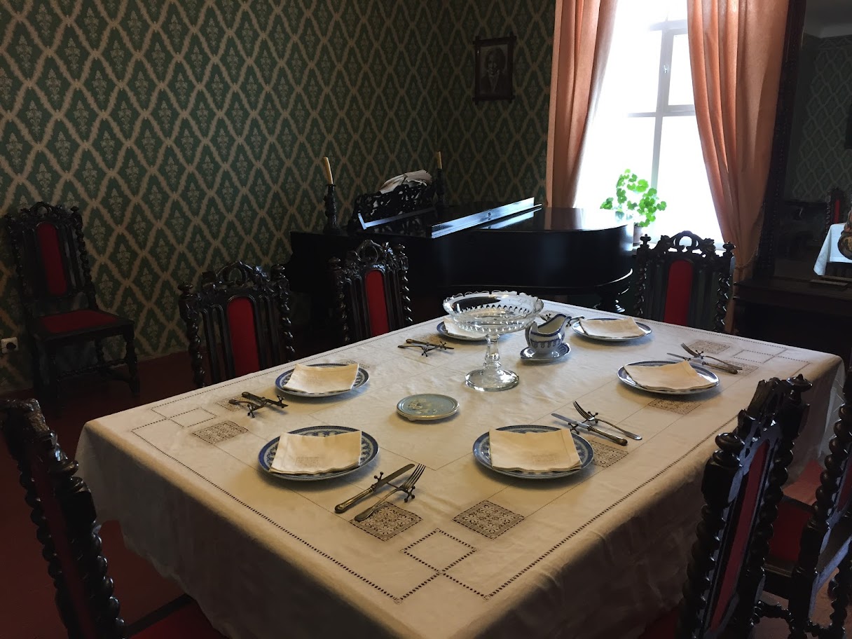 dostoyevsky's table