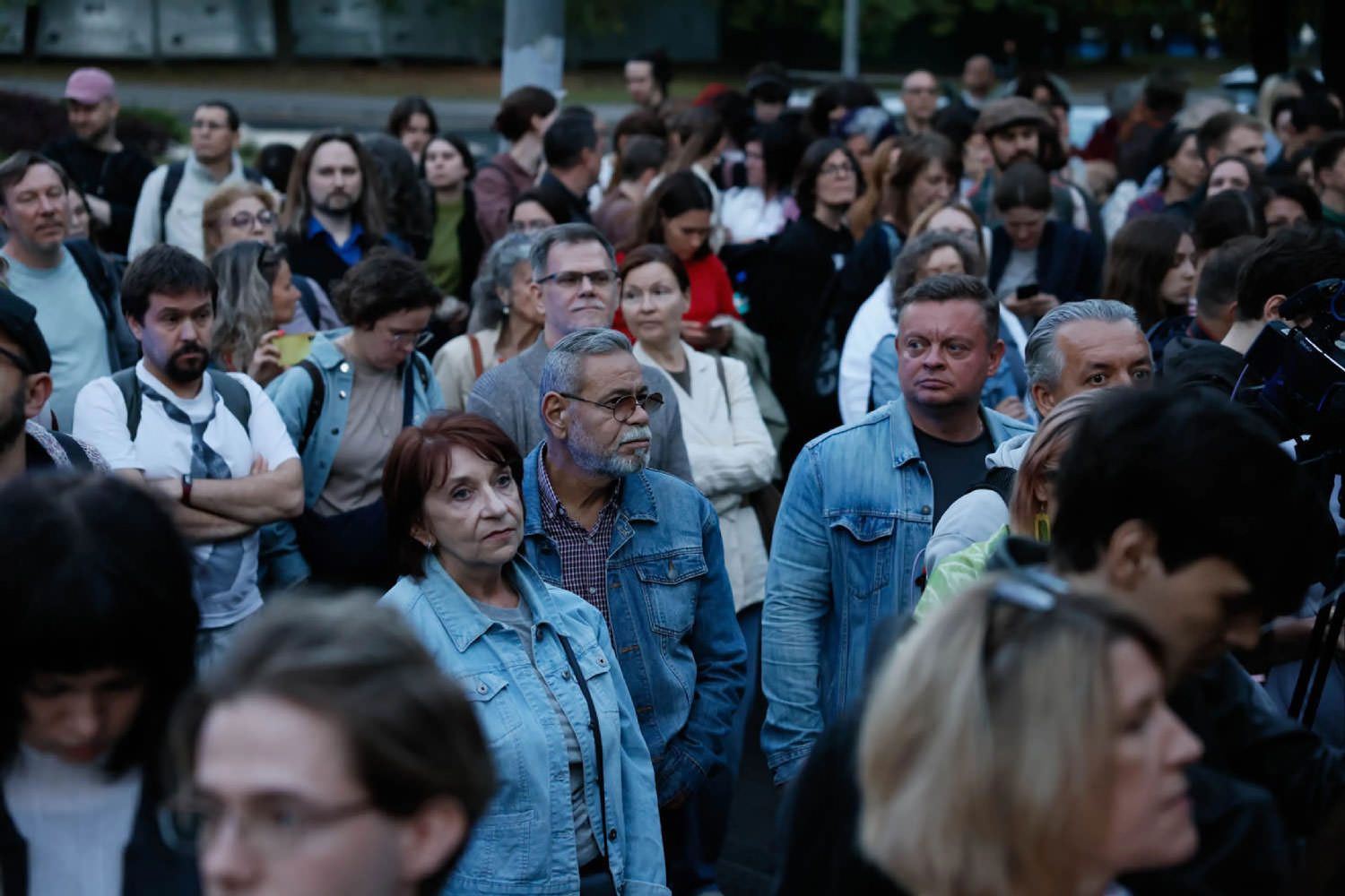 People outside a Russian courthouse.