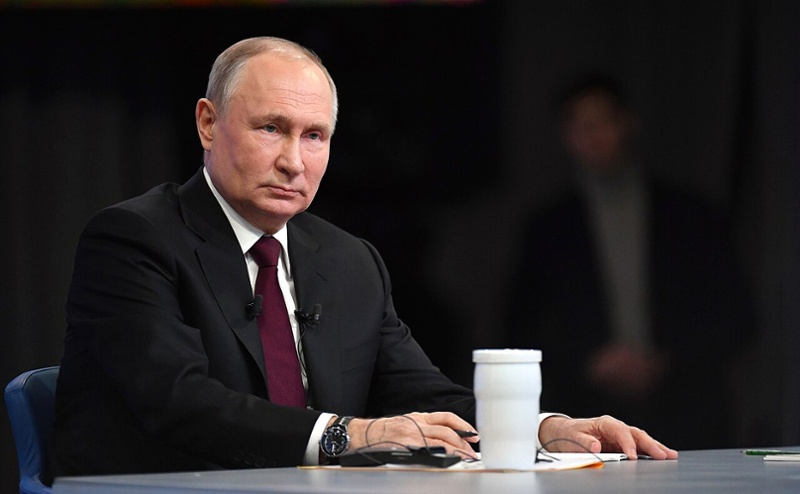 Raising Putin's Sons