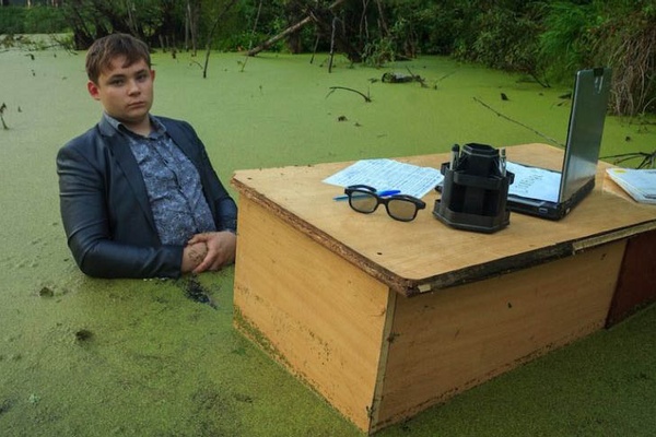 Nomads, salad stampedes, and serious swamp business