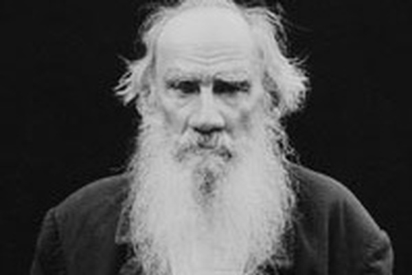 17 Readings on Tolstoy