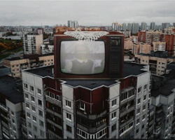 War or Escape: How Russian TV Split in 2025