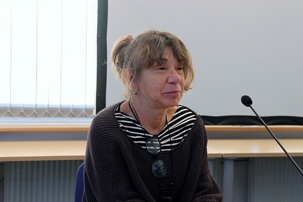 Does Russian Literature Need Support?