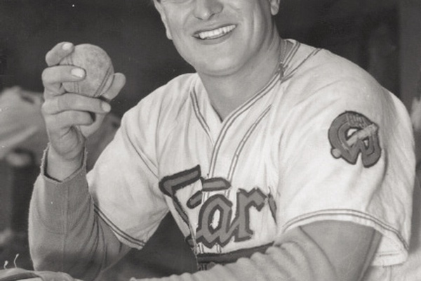 Japan's White Russian Hurler