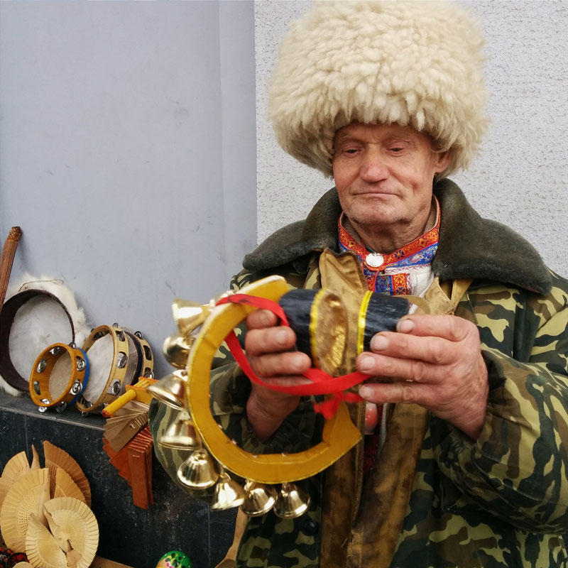 Uncle Misha - Russian Life