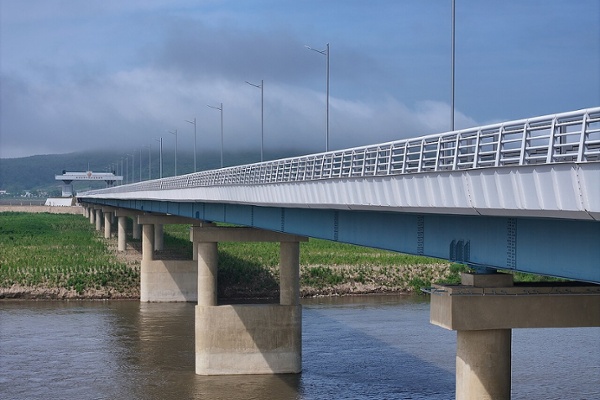 On the Highway to... North Korea