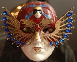 Golden Mask of Support
