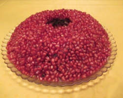 Garnet Bracelet Salad: A Tribute to a Popular Russian Love Story